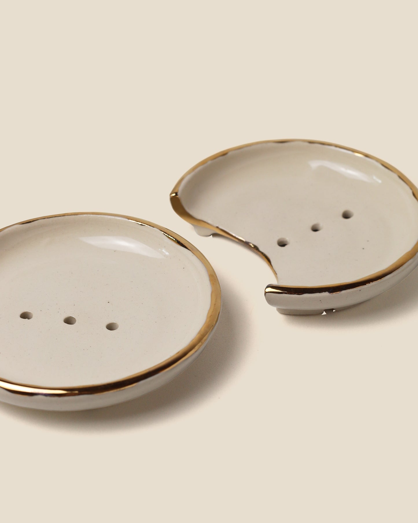 Jabonera en cerámica - formato pétalo